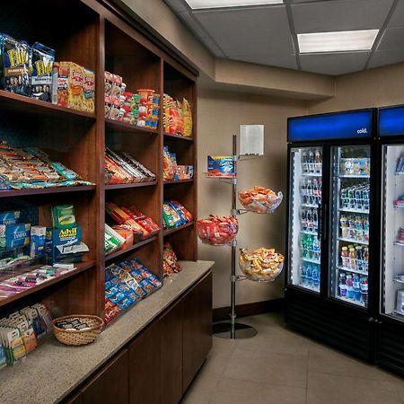Hampton Inn & Suites Milwaukee Downtown Extérieur photo